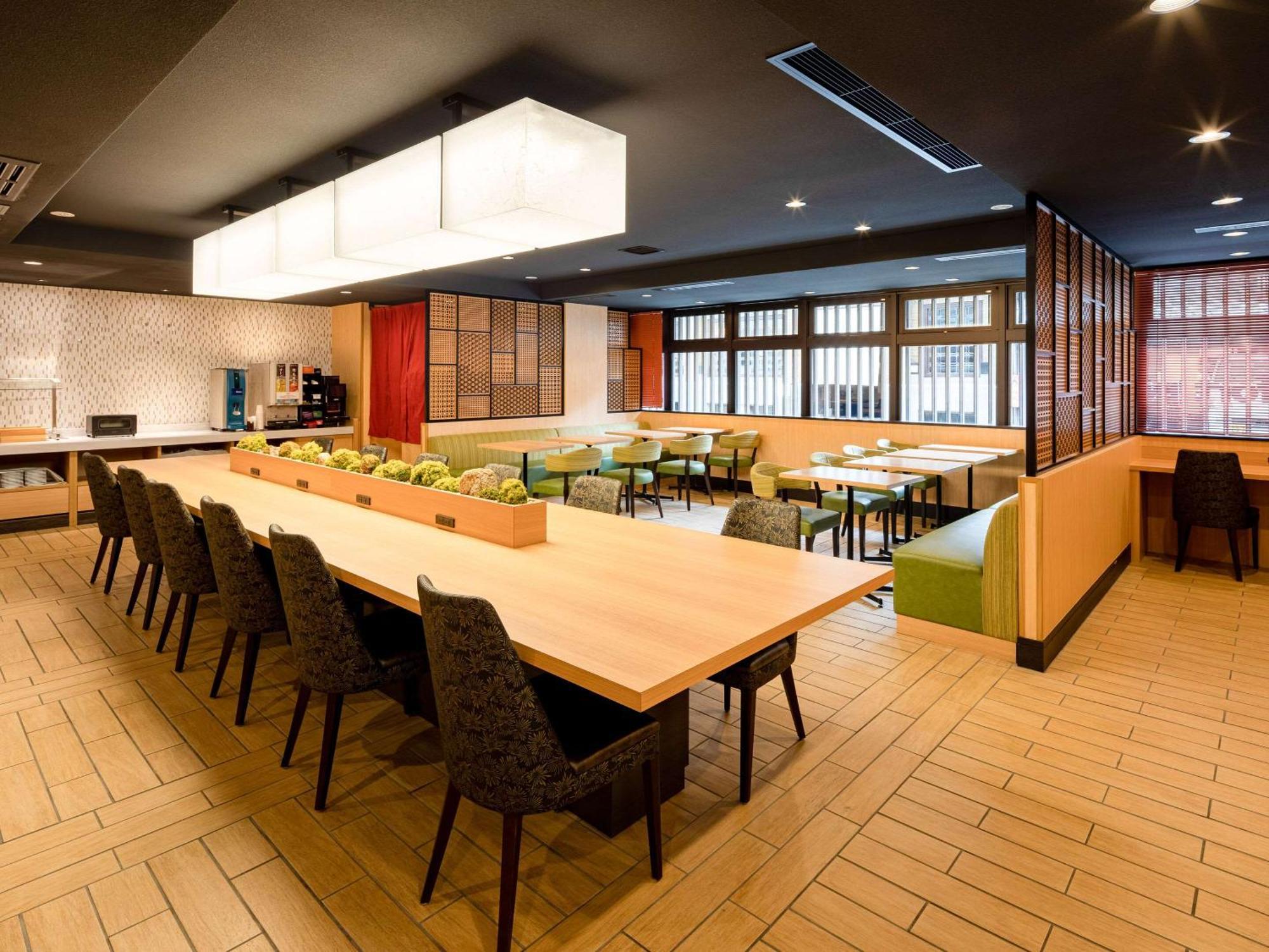 京都四条乌丸凯富酒店 3*